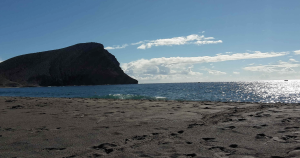 Foto de hoy, 19 de diciembre de 2014. Hora 12:00. Playa de La Tejita. Papa Noel sacó la foto. No había nadie en la platal
